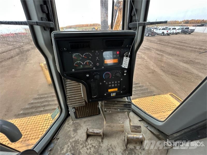 CAT D6R XW Series III Paletli dozerler