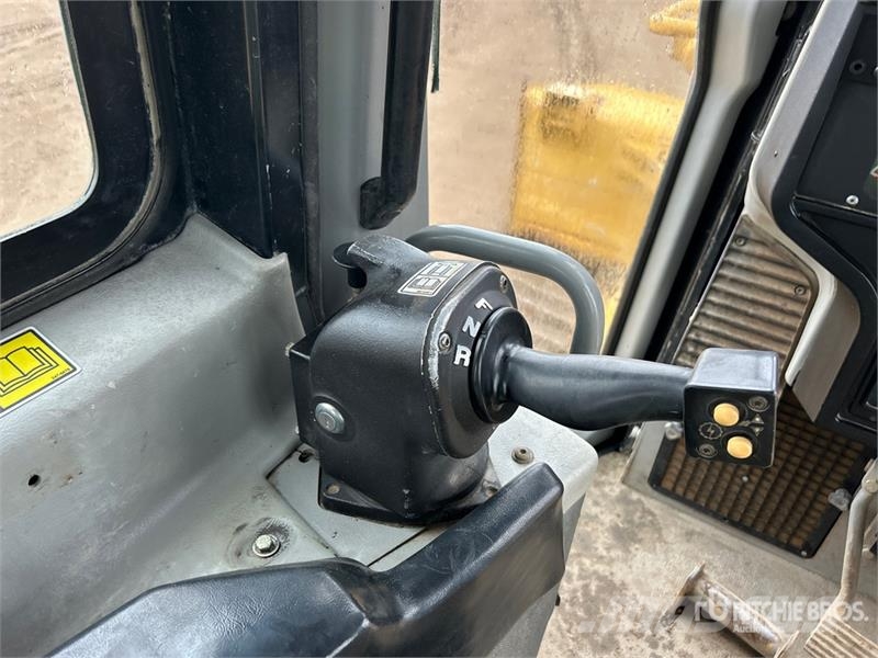 CAT D6R XW Series III Paletli dozerler