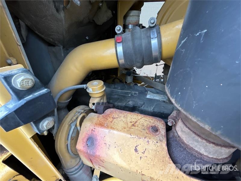 CAT D6R XW Series III Paletli dozerler
