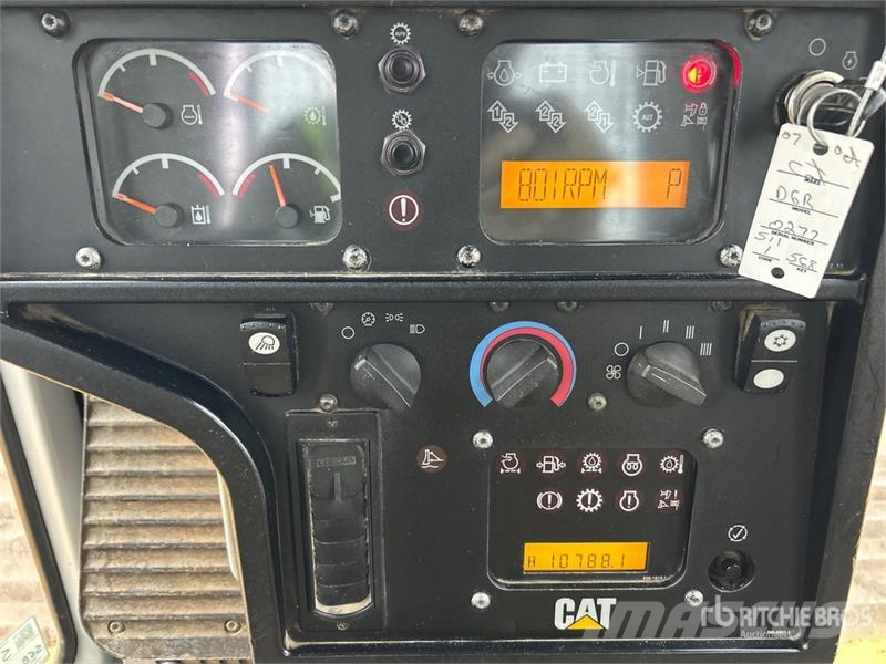 CAT D6R XW Series III Paletli dozerler