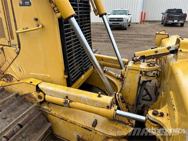CAT D6R XW Series III Paletli dozerler