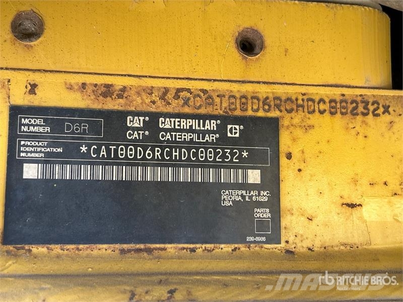 CAT D6R XW Series III Kāpurķēžu buldozeri