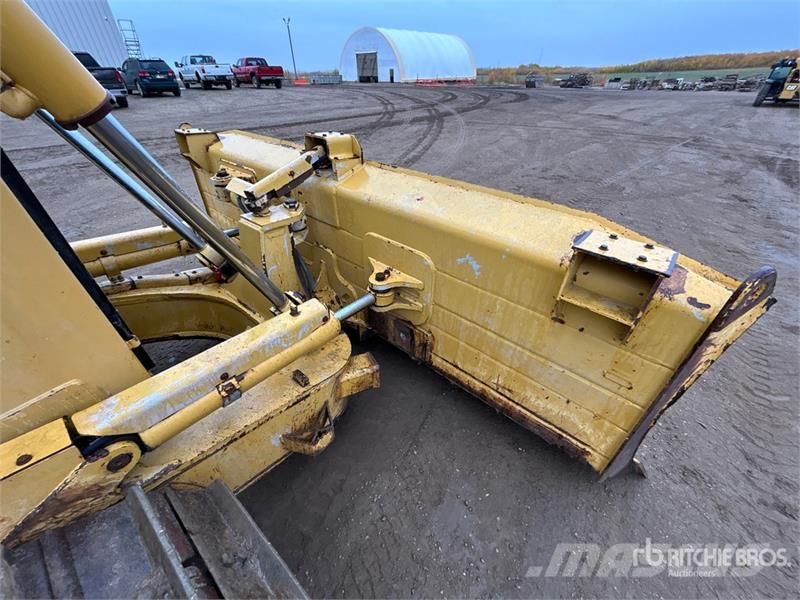 CAT D6R XW Series III Paletli dozerler