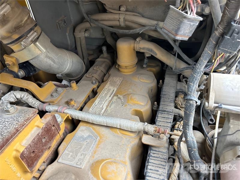 CAT D6T LGP Crawler Dozer Bulldozer