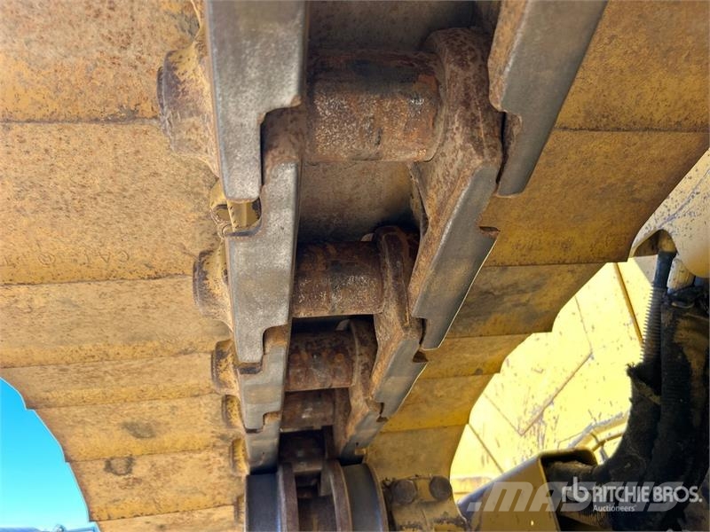 CAT D6T LGP Crawler Dozer Bulldozer