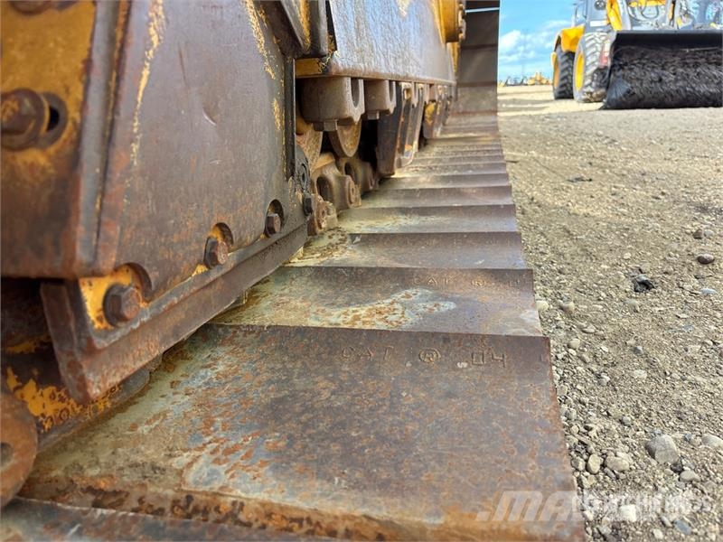 CAT D6T LGP Crawler Dozer Верижни булдозери