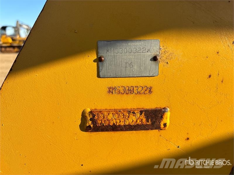 CAT D6T LGP Crawler Dozer Buldožeri guseničari