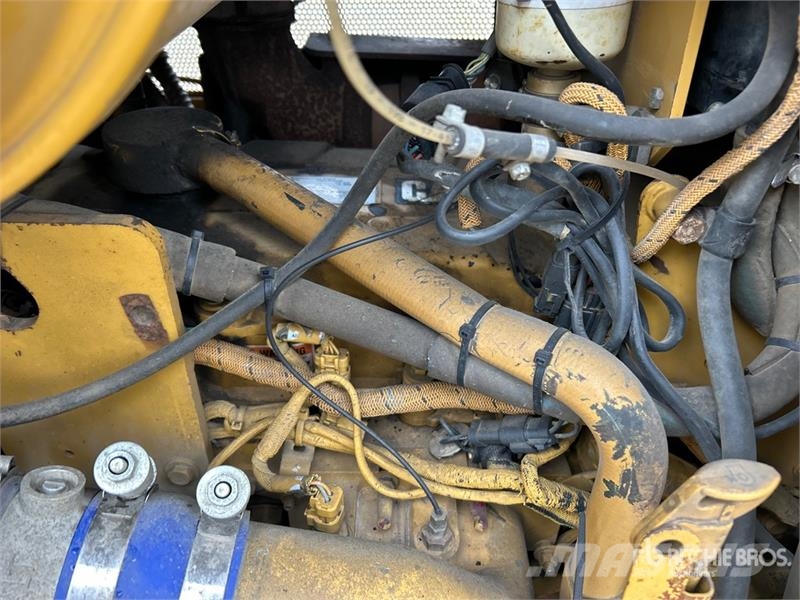 CAT D6T LGP Crawler Dozer lánctalpas dózerek