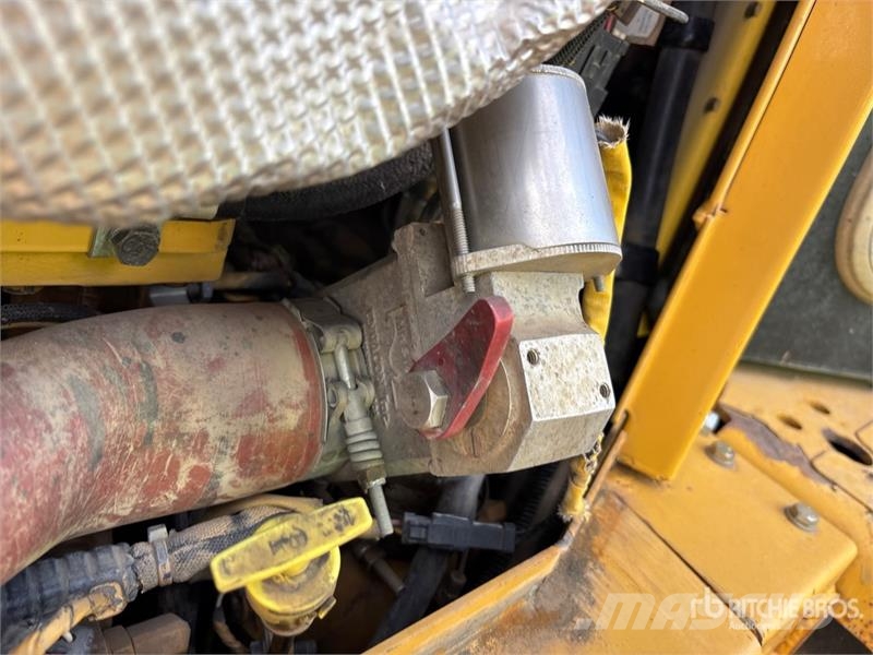 CAT D6T LGP Crawler Dozer Верижни булдозери