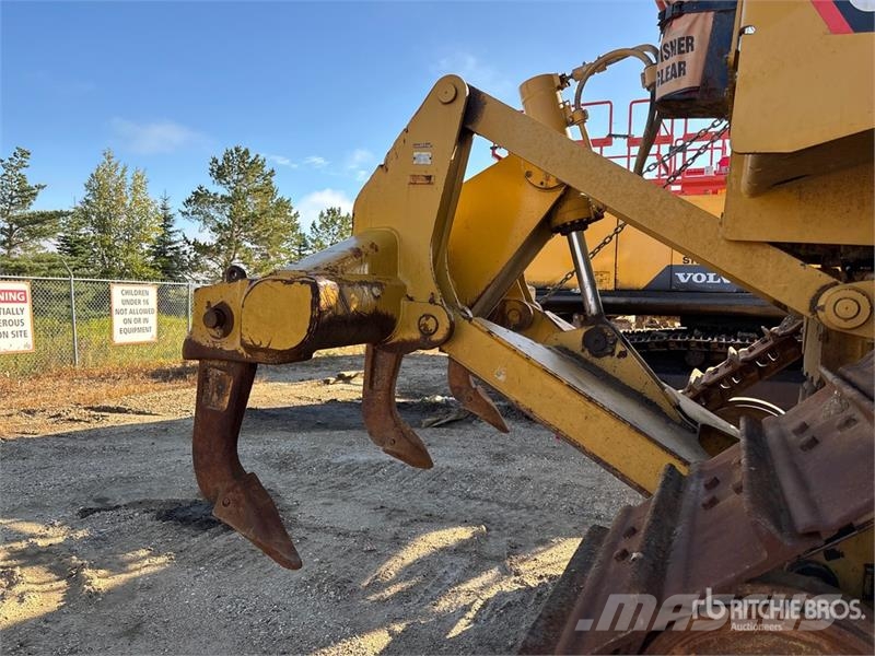 CAT D6T LGP Crawler Dozer (Inoperable) Buldožeri gusjeničari