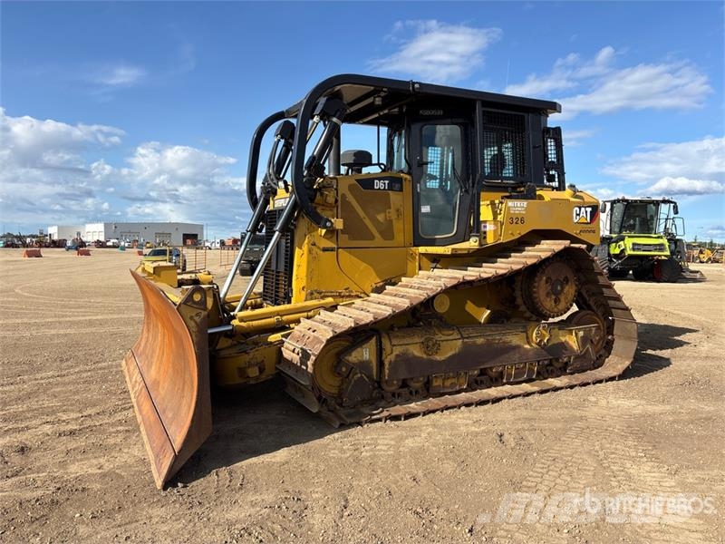 CAT D6T LGP Crawler Dozer Верижни булдозери