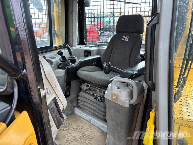 CAT D6T LGP Crawler Dozer Buldožerji goseničarji