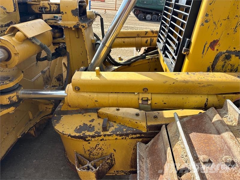 CAT D6T LGP Crawler Dozer Верижни булдозери