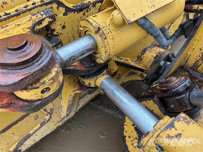 CAT D6T LGP Crawler Dozer Bulldozer
