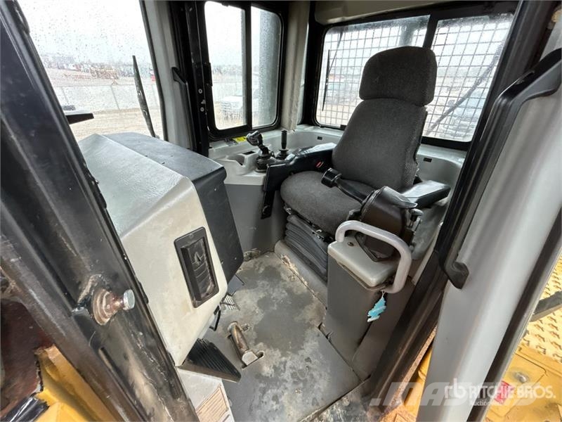 CAT D6T LGP Crawler Dozer lánctalpas dózerek