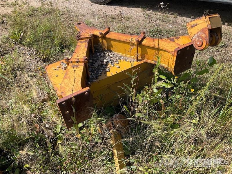 CAT D6T Rear Hitch Ostale komponente za građevinarstvo