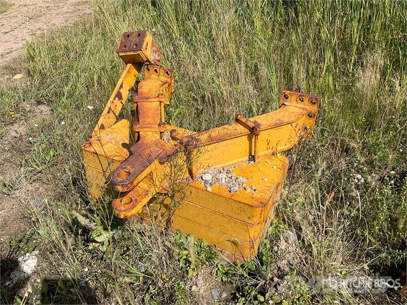 CAT D6T Rear Hitch Ostale komponente za građevinarstvo