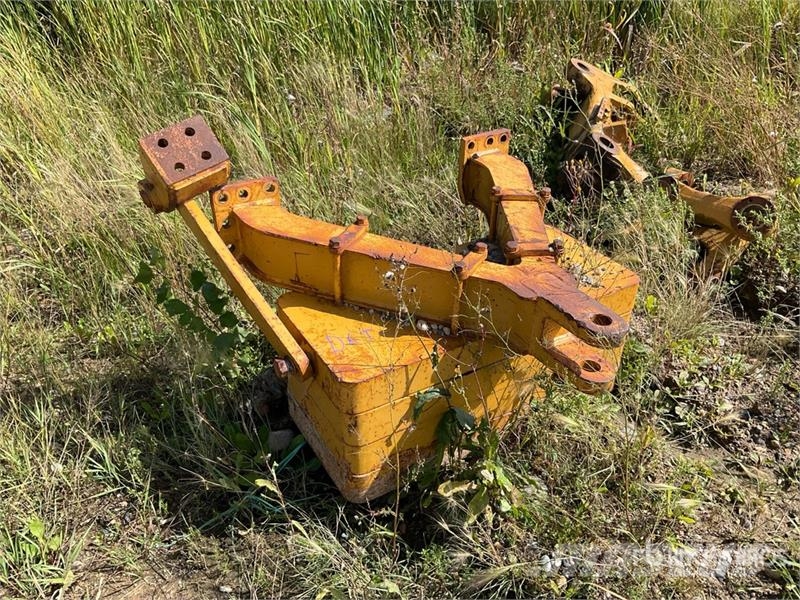 CAT D6T Rear Hitch Ostale komponente za građevinarstvo