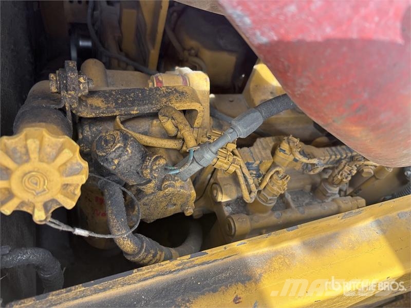 CAT D6TLGP Crawler Dozer Гусеничні бульдозери