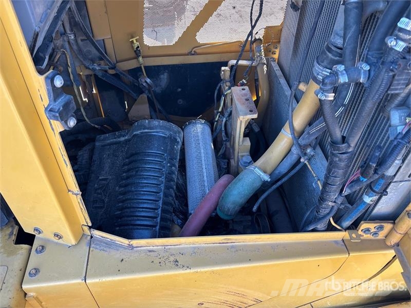 CAT D6TLGP Crawler Dozer (Inoperable) Bulldozer