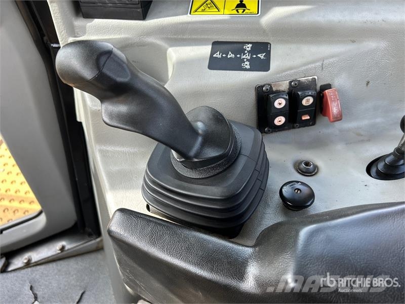 CAT D6TLGP Crawler Dozer Buldožeri gusjeničari
