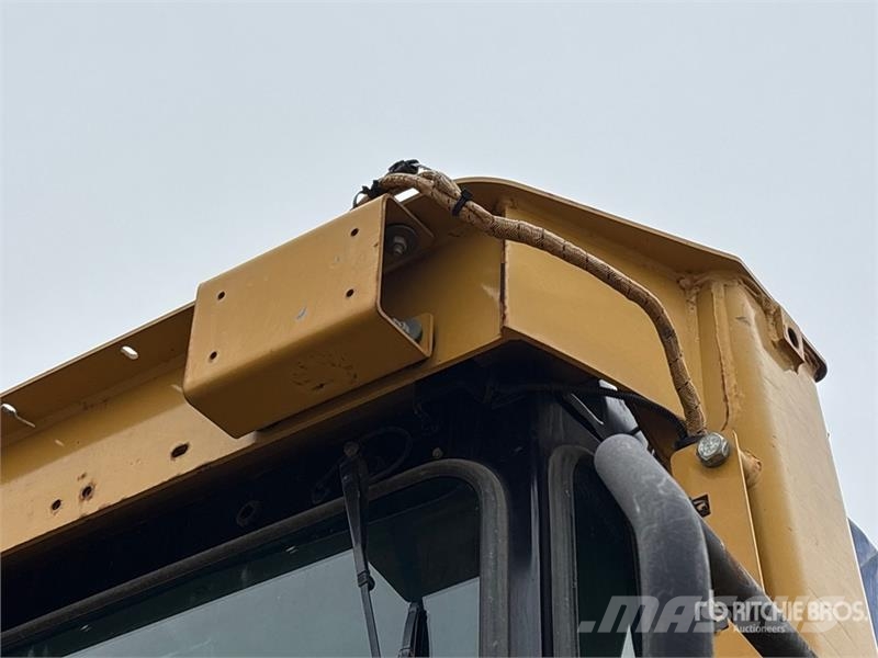 CAT D6TLGP Crawler Dozer (Inoperable) Bulldozer