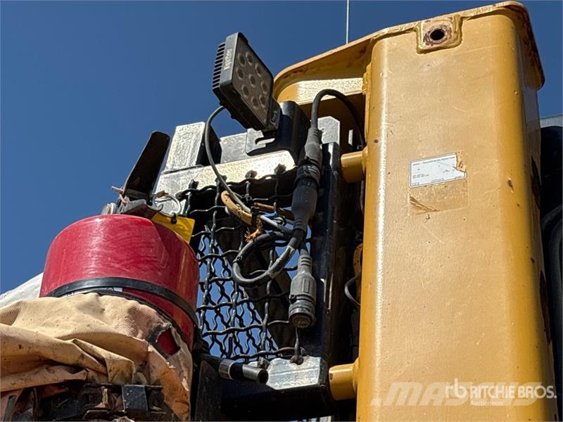 CAT D6TLGP Crawler Dozer Гусеничные бульдозеры
