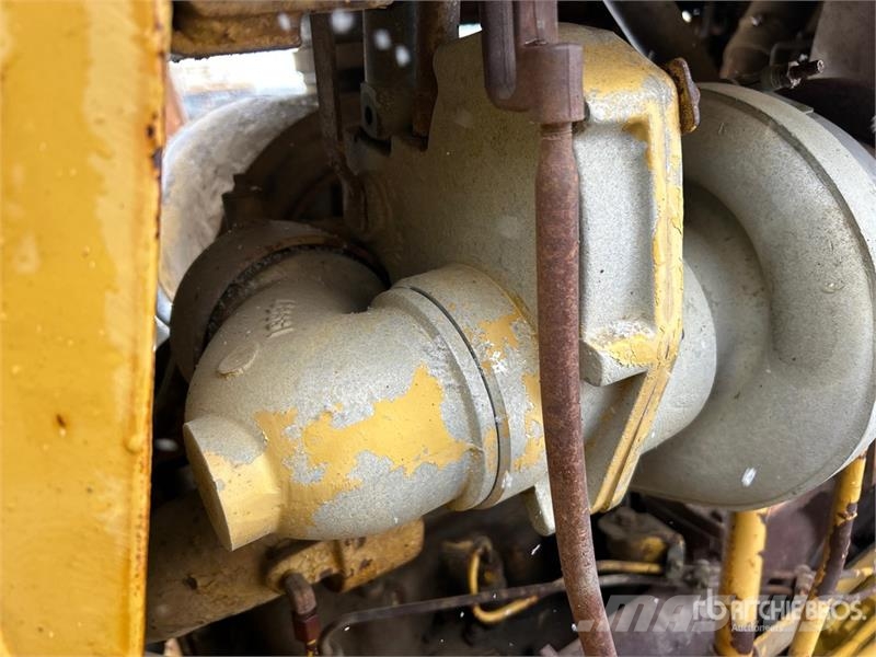 CAT D7G Pipelayer w/ Midwestern M60C Conversion Slagači cijevi