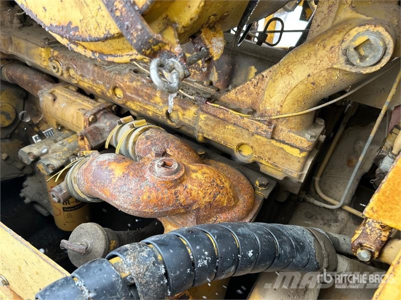 CAT D7G Pipelayer w/ Midwestern M60C Conversion Slagači cijevi