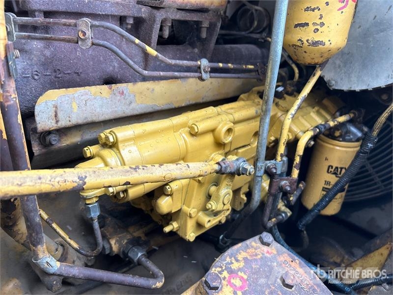 CAT D7G Pipelayer w/ Midwestern M60C Conversion Slagači cijevi