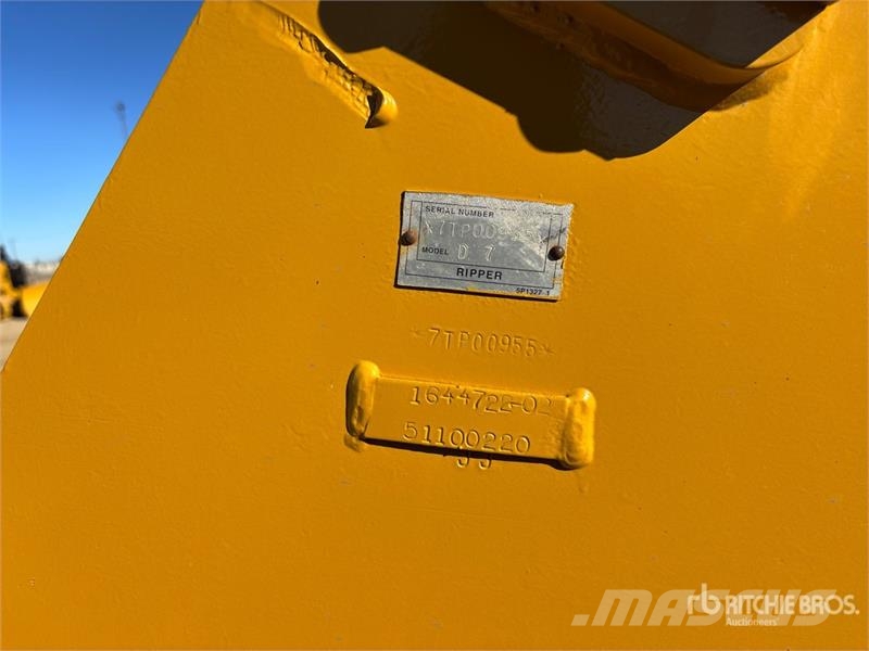 CAT D7R XR Series II lánctalpas dózerek