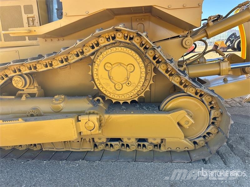 CAT D7R XR Series II lánctalpas dózerek