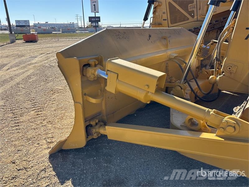 CAT D7R XR Series II lánctalpas dózerek