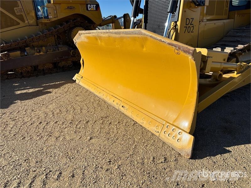 CAT D7R XR Series II lánctalpas dózerek