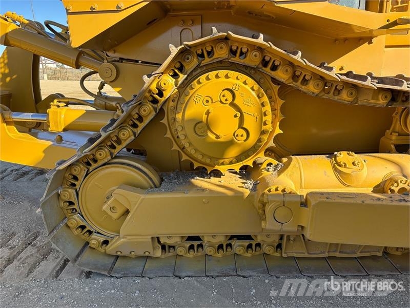 CAT D7R XR Series II lánctalpas dózerek