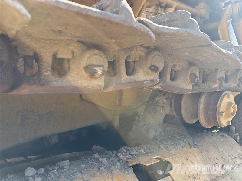 CAT D8 lánctalpas dózerek