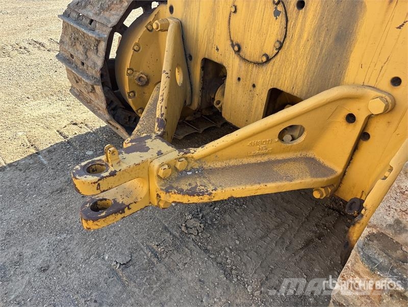 CAT D8 lánctalpas dózerek