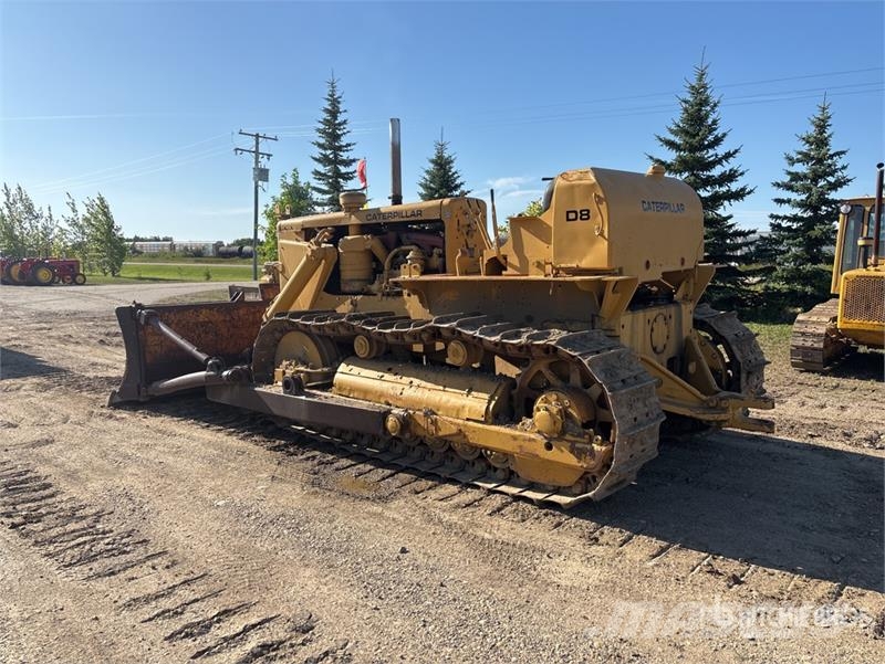 CAT D8 lánctalpas dózerek
