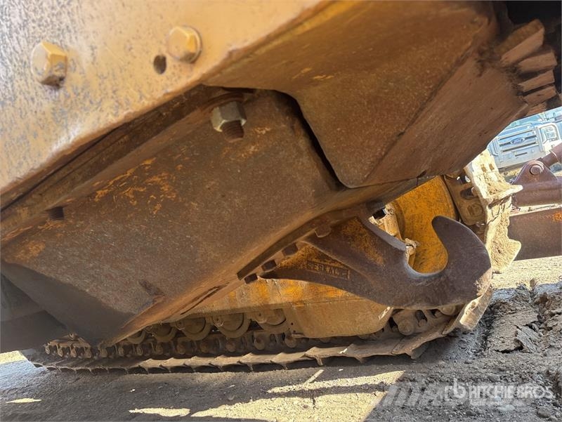CAT D8 lánctalpas dózerek