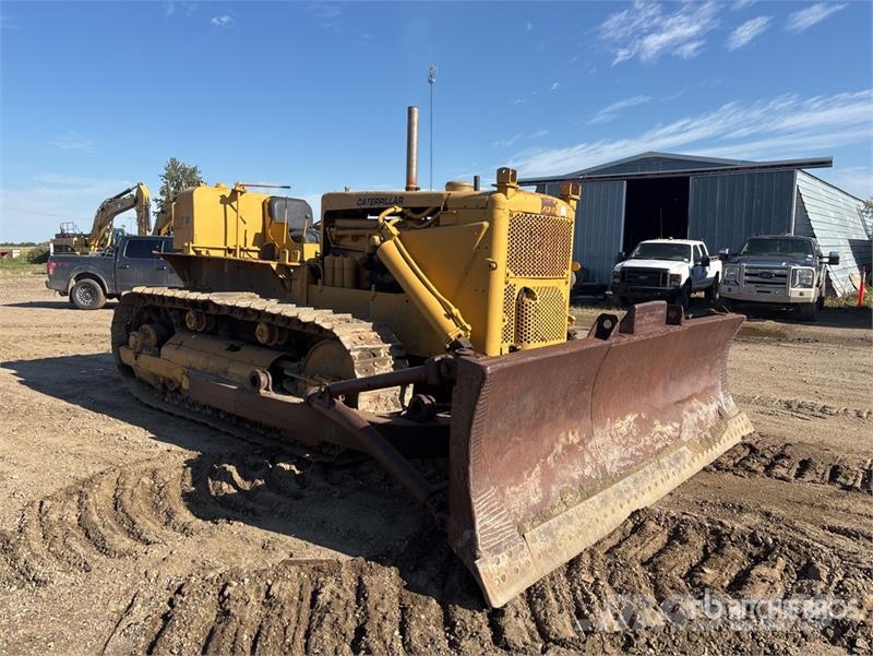 CAT D8 lánctalpas dózerek
