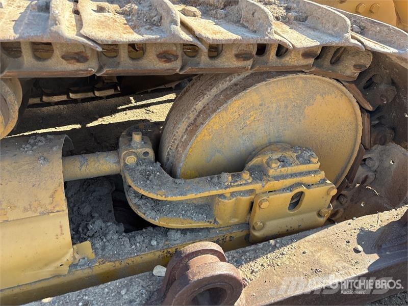 CAT D8 lánctalpas dózerek