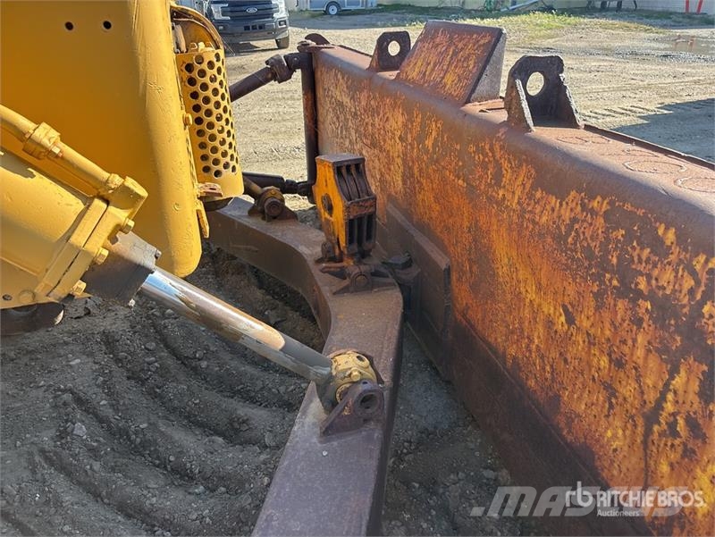 CAT D8 lánctalpas dózerek