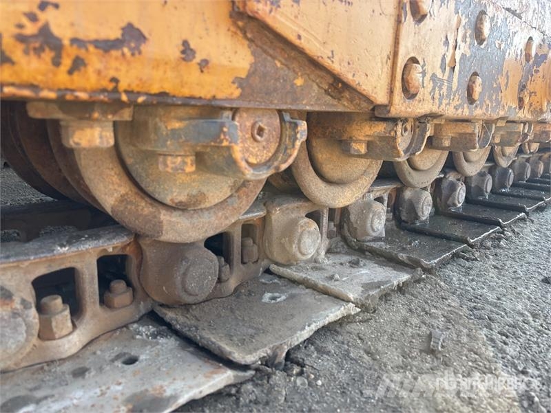 CAT D8 Kāpurķēžu buldozeri