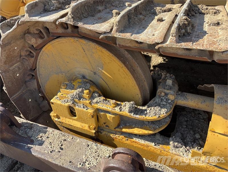 CAT D8 lánctalpas dózerek