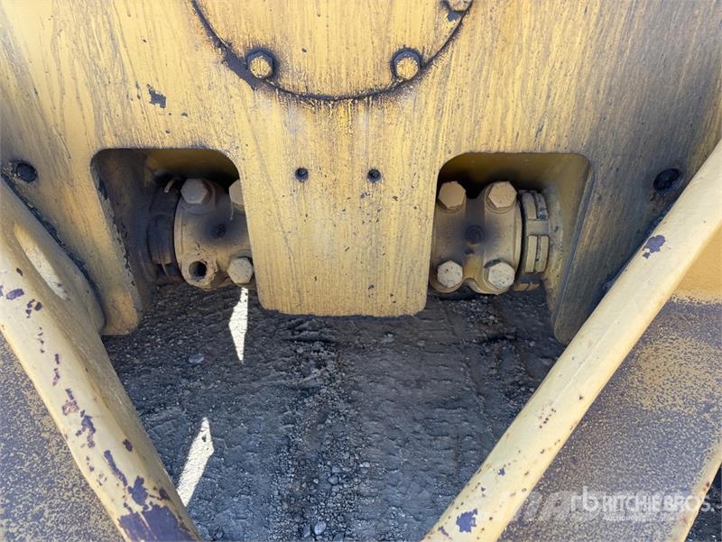 CAT D8 lánctalpas dózerek