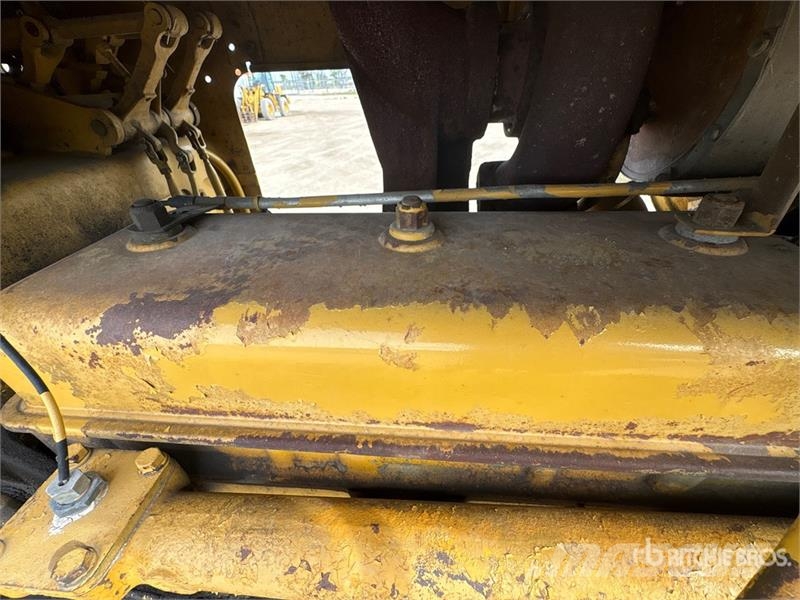 CAT D8H Buldožeri guseničari