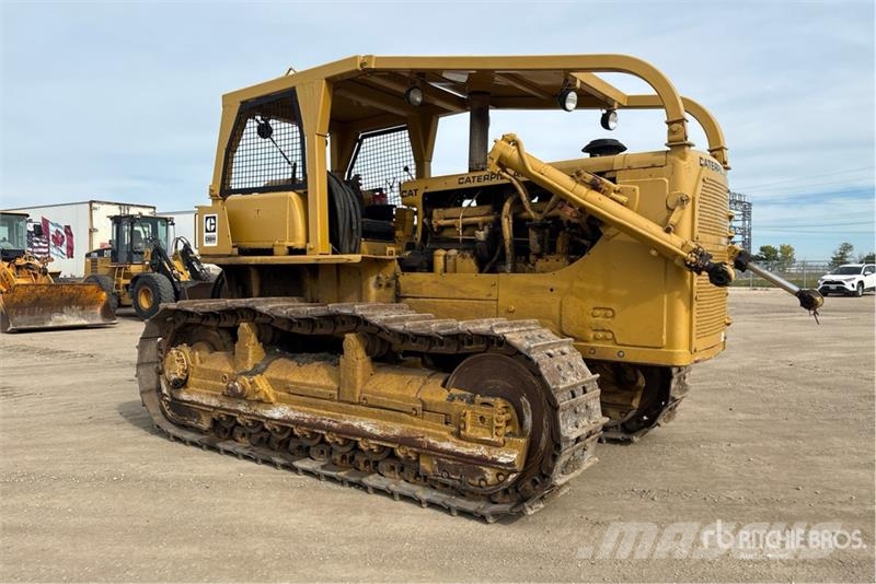 CAT D8H Buldožeri guseničari