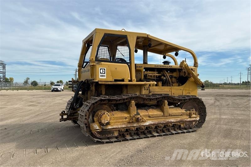 CAT D8H Buldožeri guseničari