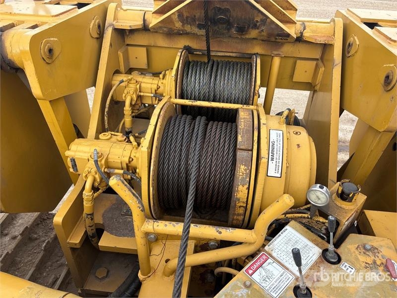 CAT D8K Pipelayer w/ 2000 Midwestern M583 Conversion Rohrverlegeraupen