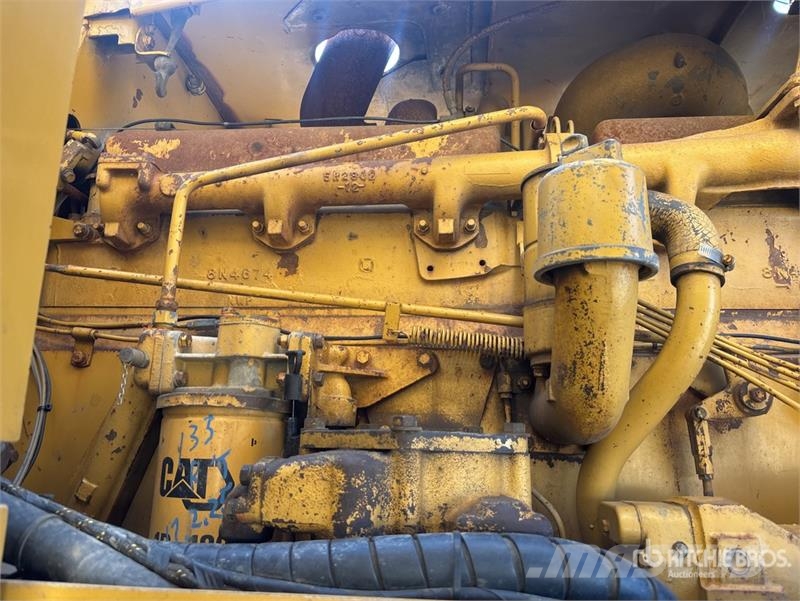 CAT D8K Pipelayer w/ 2000 Midwestern M583 Conversion Rohrverlegeraupen